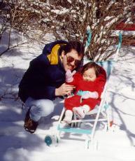 [Lyra and Dad in the snow]